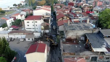 Balat'ta yıkımı yapılan metruk binalar havadan görüntülendi