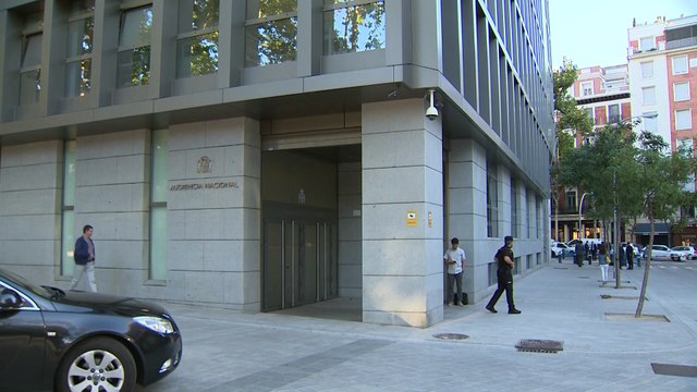 El juez envía a prisión a los siete miembros de los CDR