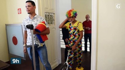 Um dia na vida da primeira mulher a assumir o governo do ES