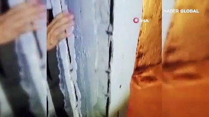 Tedbir amaçlı boşaltılan binanın kolonundaki hasar kamerada