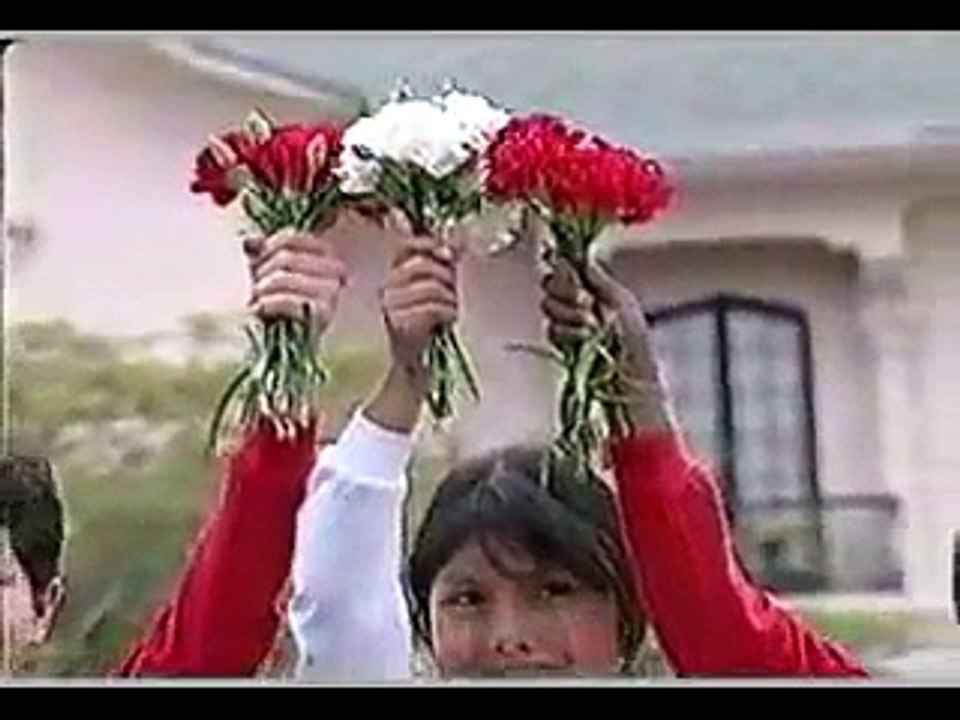 Artistas Criollos cantándole al Perú