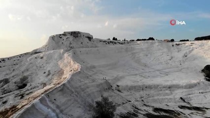 Denizli, nüfusunun 2 katından fazla turisti ağırladı