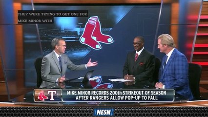 Should MLB Players Intentionally Botch Easy Plays To Try And Set Records?