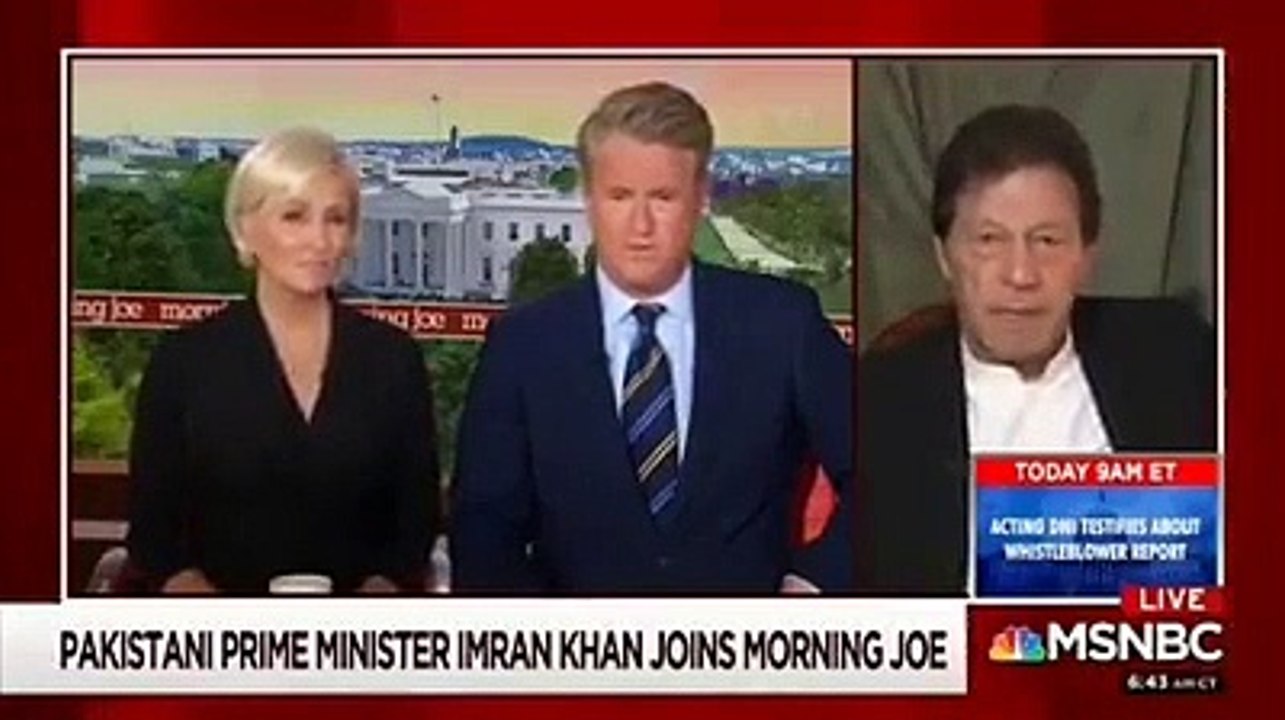 Imran Khan Made Funny Compliment About Roads In USA Even Anchors Couldn't Control Their Laugh