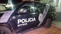 BPFRON apreende carro com cigarros contrabandeados e encaminha homem para delegacia