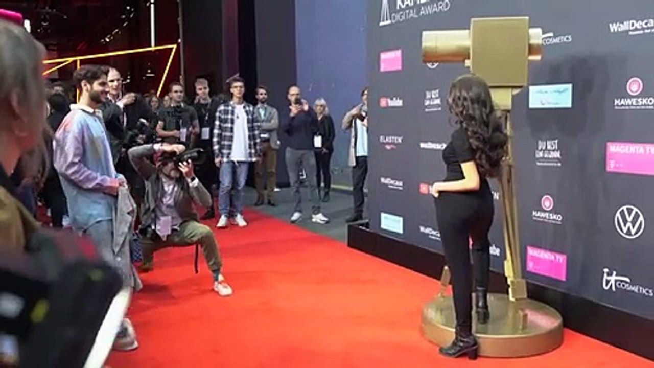 Digital Award: Youtuber feiern sich - und Frank Elstner