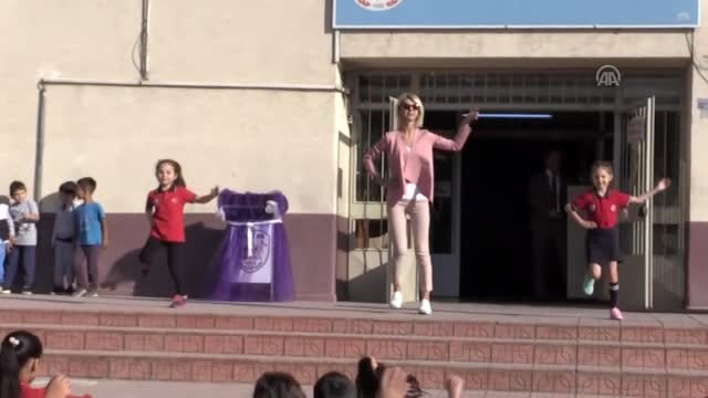 Okul bahçesini macera park a çevirdiler