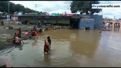 तीन आठवड्यात दोन वेळा राक्षसभुवन शनी मंदिरात शिरले पाणी मंदिर पूर्णतः पाण्याखाली