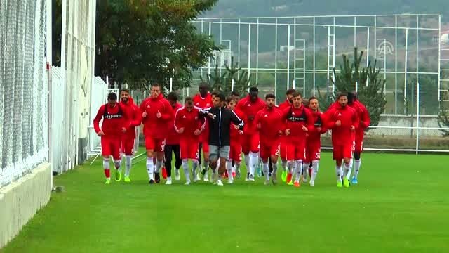 Mecnun Otyakmaz: Hedefimiz her zaman Avrupa