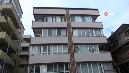 Yalova’da kıskançlık cinayeti... İranlı koca eşini boğazını keserek öldürdü