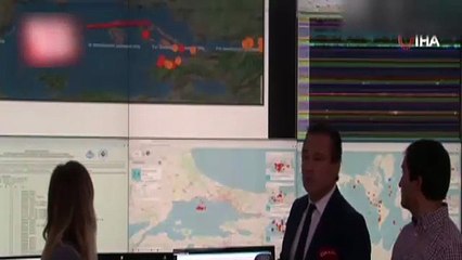 Kandilli Rasathanesi açıklama yaptığı sırada deprem oldu!