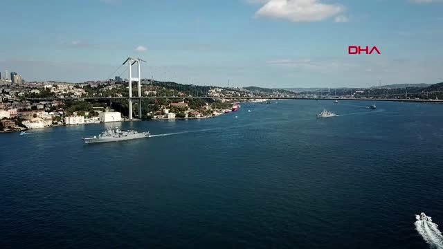 Preveze deniz zaferinin 481.yıldönümü nedeniyle savaş gemileri boğaz'dan geçti 1