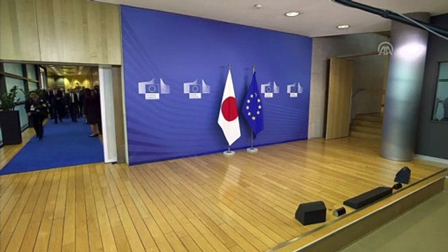 Japonya Başbakanı Abe, Brüksel'de