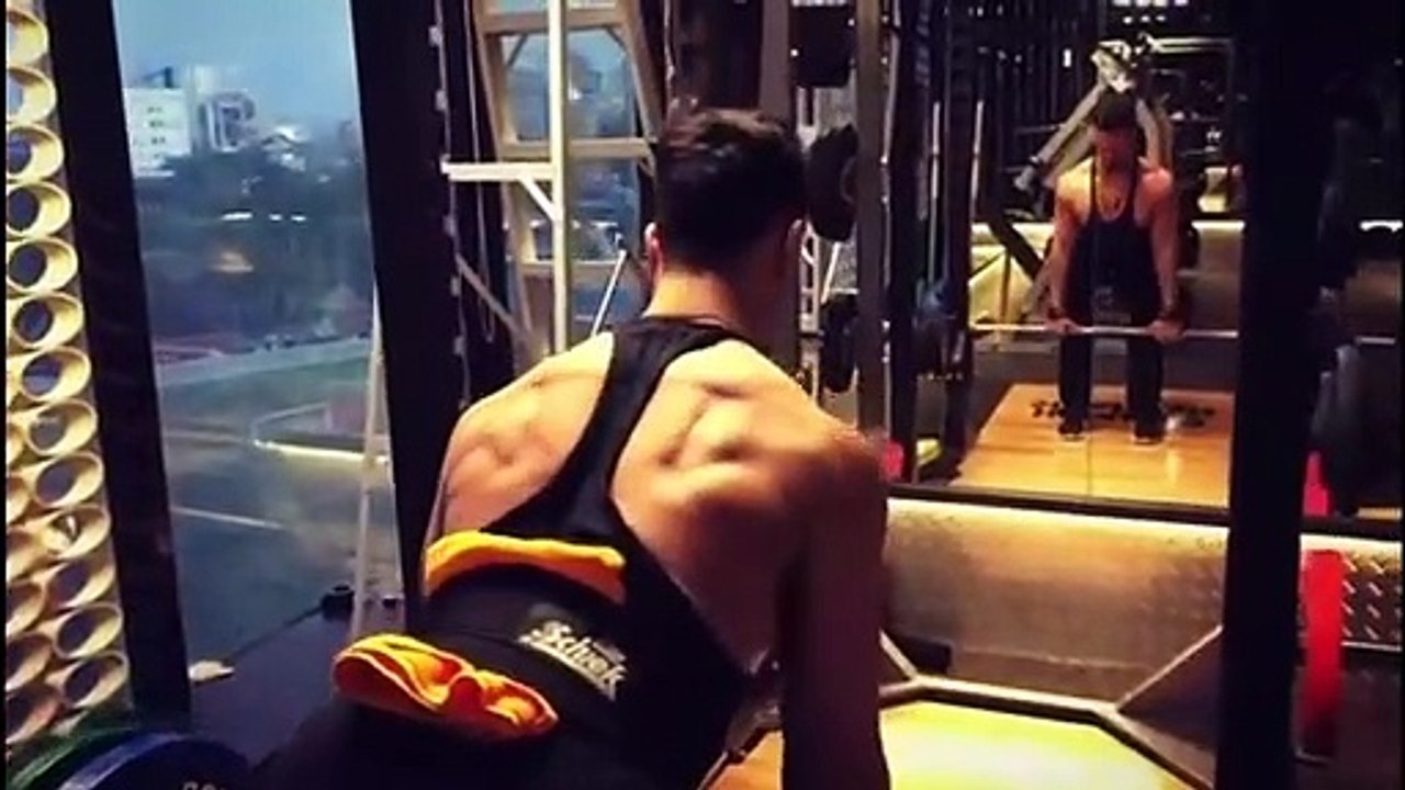 Tiger Shroff_Workout_Motivational