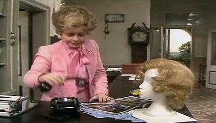 S2E1.Communication Problems