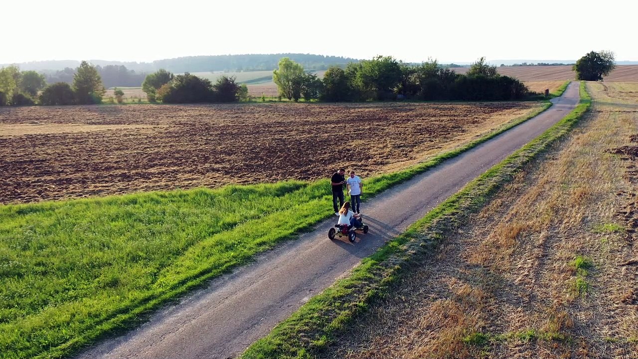 T2-Fescht Rundflug
