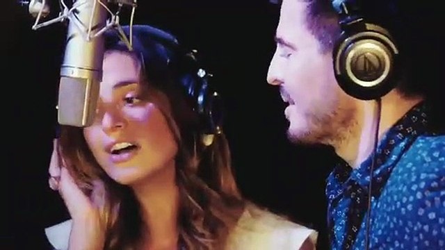 Vincent Niclo dévoile le duo qu'il a formé avec la comédienne Laëtitia Milot pour son nouveau titre : Loin d'ici - VIDEO