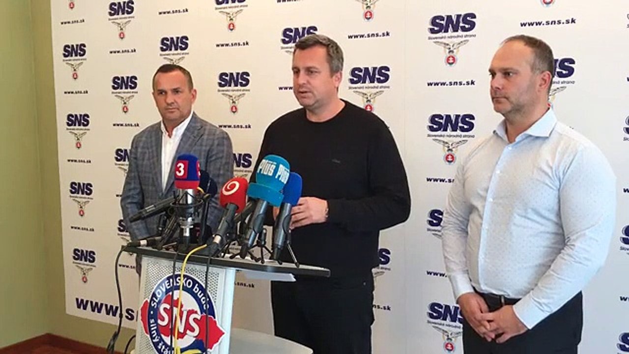 ZÁZNAM: TK predsedu Slovenskej národnej strany Andreja Danka