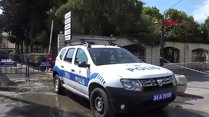 Avcılar’da minaresi yıkılan cami mühürlendi