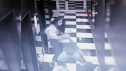 Genç kız tartıştığı erkek tarafından asansör boşluğuna itildi
