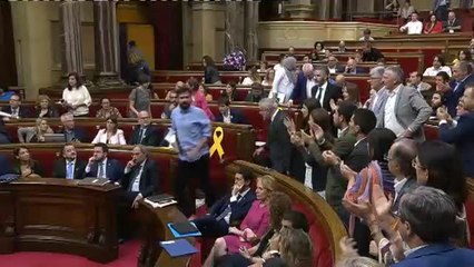 El Gobierno impugnará las resoluciones del Parlament
