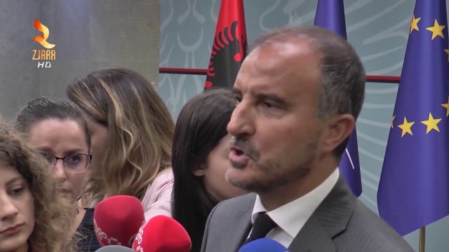 BUNDESTAGU I THOTË PO HAPJES SË NEGOCIATAVE PËR SHQIPËRINË