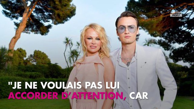 Pamela Anderson méconnaissable, elle devient brune et fait le buzz