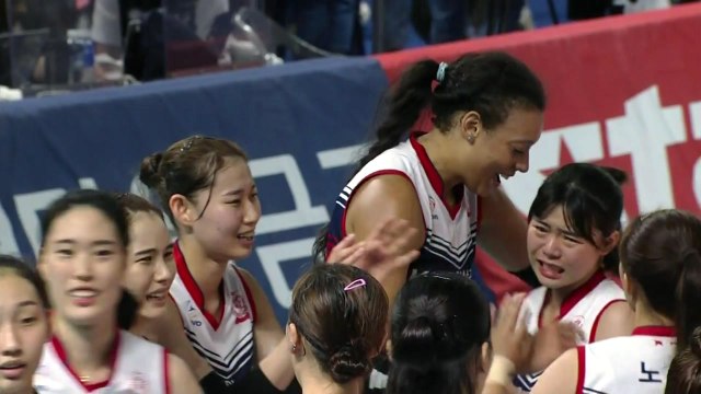 '디우프 38점' KGC인삼공사, GS칼텍스 꺾고 현대건설과 결승 / YTN