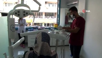 Depreme muayene sırasında yakalanan diş hekimi dehşet anlarını anlattı