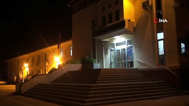 Tartıştığı eşini bıçaklayarak öldüren zanlı adliyeye sevk edildi