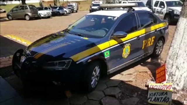 Homem que era procurado pela Justiça por não pagar pensão é detido em abordagem da PRF