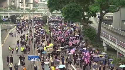 '우산혁명 5주년' 이틀째 격렬 시위..."홍콩 시위를 지지한다" / YTN