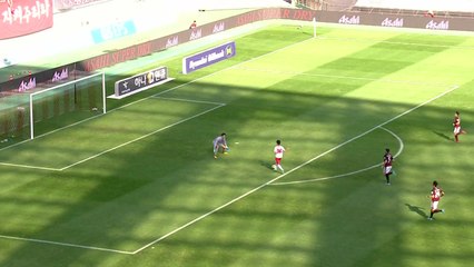 상주, 서울 꺾고 5경기 무승 탈출 / YTN