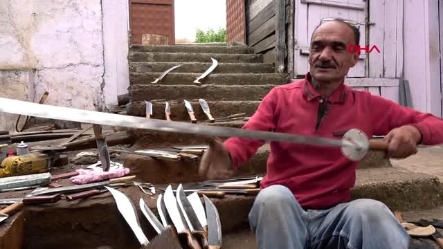 Karabük hurda makine parçalarından bıçak yapıyor-2