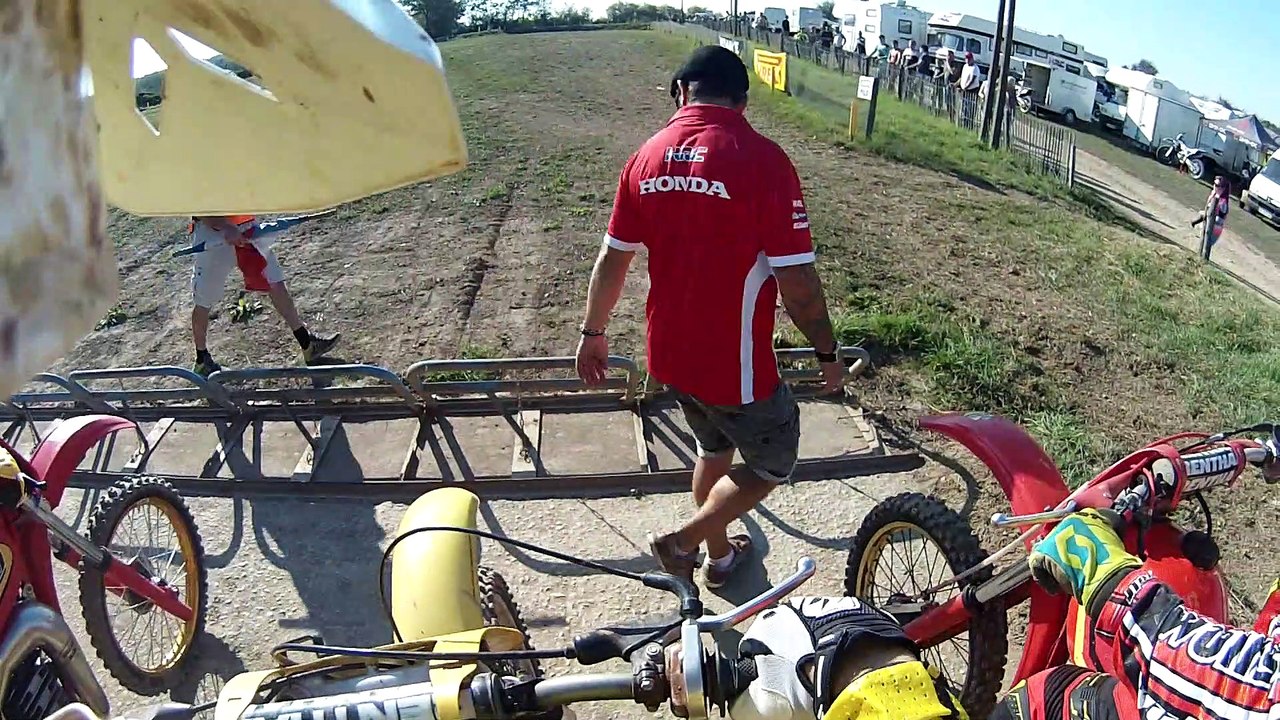 moto cross fontenoy le chateau premiere manche de moto ancienne en septembre 2019