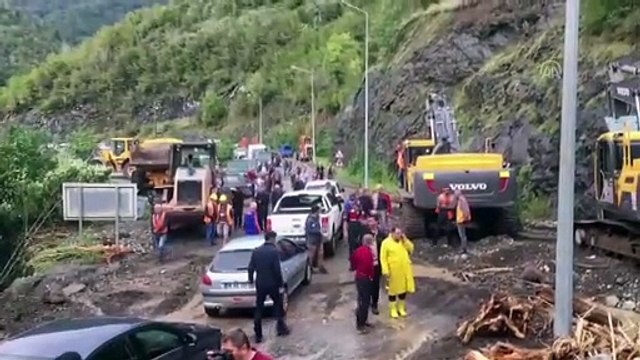 Borçka'da şiddetli yağış - Vali Doruk'un incelemeleri - ARTVİN