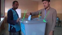 Afghanistan al voto sotto la minaccia di attentati