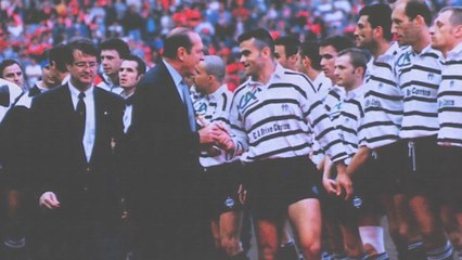 L'émouvante minute de silence des Brivistes au "Corrézien" Jacques Chirac