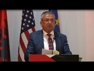 Ora News - Nisin festimet për 75-vjetorin e çlirimit, Beqiri: Mos hidhni baltë mbi LANÇ