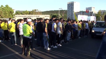 Fenerbahçe derbi için yola çıktı