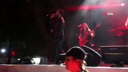 Üniversiteli gençler Emre Aydın ile bir araya geldi