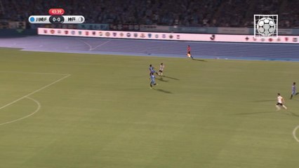 هدف ولكن: الدوري الياباني: فيا يستعيد أيامه الخوالي مع فيسل كوبي