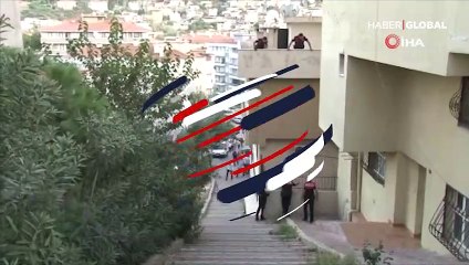 İzmir'de iki grup arasındaki kavga ortalığı karıştırdı: 7 gözaltı