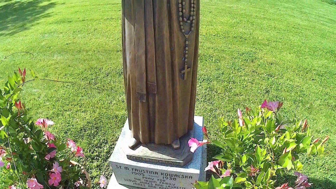 8 Fatima Pilgrimage walk across USA   # 58 Spent a day with the statues of HOLY saints