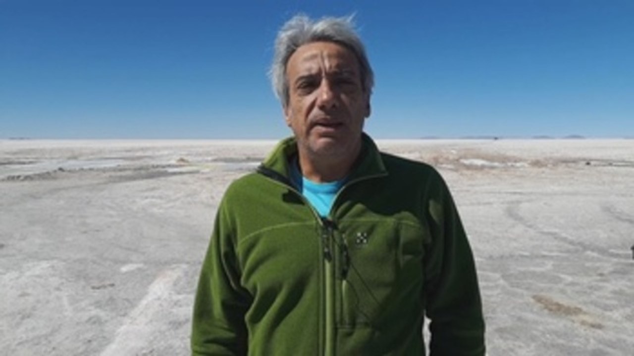 Informe a cámara: El Reto Pelayo Vida Andes 2019 rueda por el Salar de Uyuní boliviano