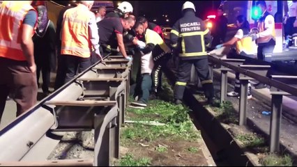 Trafik kazası: 3 ölü 3 yaralı (2) - KOCAELİ