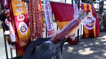 Derbi öncesi stat çevresinde ürün satışlarında hareketlilik