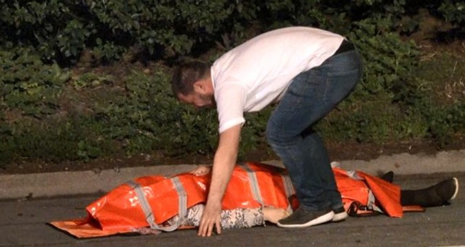 TEM'de 3 kişinin öldüğü kazada ölen annesinin cansız bedeninin başında gözyaşı döktü