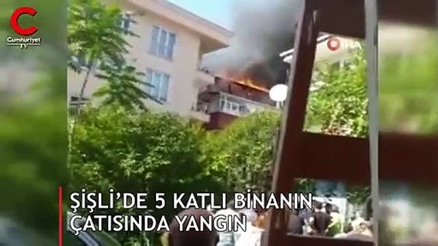 Şişli’de 5 katlı bir binanın çatı katında yangın çıktı