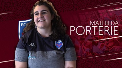 Mathilda Porterie tire les cartes